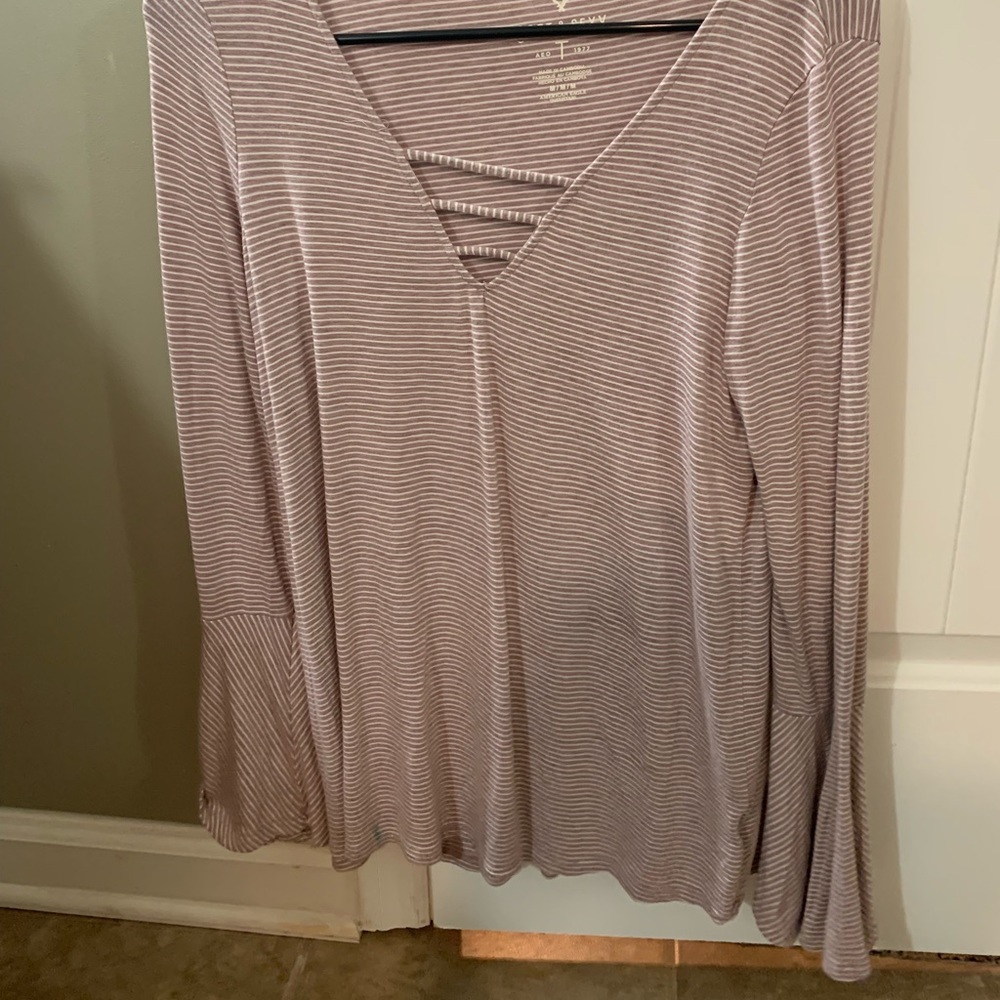 American Eagle Soft and Sexy Bell Sleeved shirt